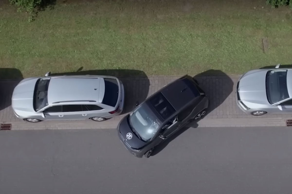 Osmislili inovaciju koja omogućuje okretanje automobila na mjestu