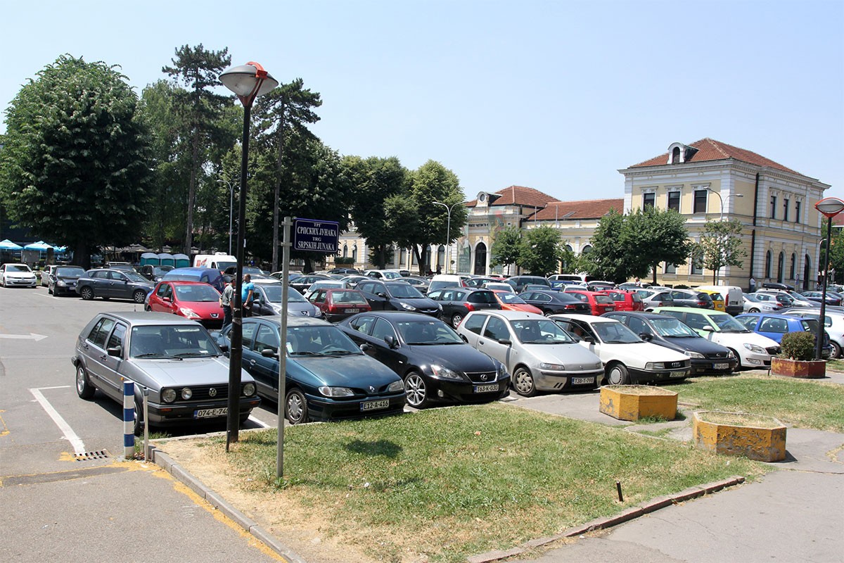 Parking u nultoj zoni u Banjaluci i dalje jednu marku