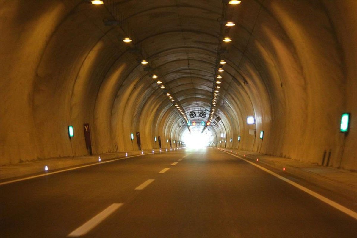 Sudar u tunelu, četiri osobe povrijeđene
