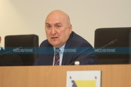 Član CIK-a Vlado Rogić teško povrijeđen u saobraćajnoj nezgodi