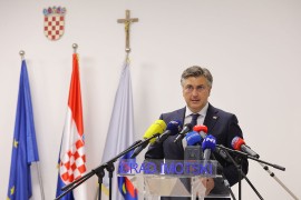 Plenković ukazao na razliku između zvaničnog Zagreba i Sarajeva