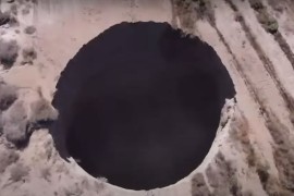 Pojavila se misteriozna rupa prečnika 25 metara, pokrenuta istraga