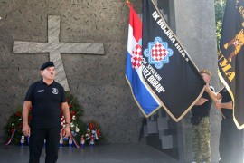 Ponovo uzvikivali "Za dom spremni" u Kninu