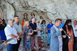 U manastiru Ostrog služen pomen za stradale u hrvatskoj akciji "Oluja"
