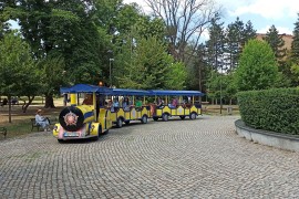 Turistički vozić sve puniji