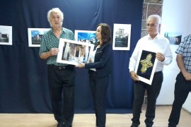Otvorena izložba umjetničkih fotografija o Hilandaru