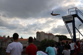 Užičanin Aleksandar Aleksić pobjednik skokova s mosta u Trebinju