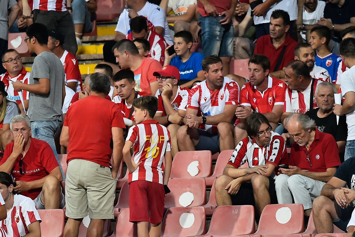 Crvenoj zvezdi nedostajalo 370 navijača da obori rekord iz 2010.