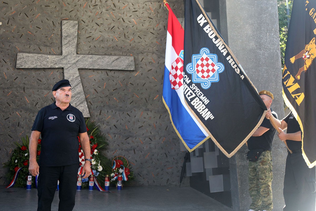 Ponovo uzvikivali "Za dom spremni" u Kninu