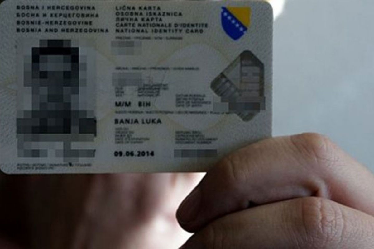 Pijani Banjalučanin vrijeđao radnicu za izdavanje ličnih karata pa uhapšen