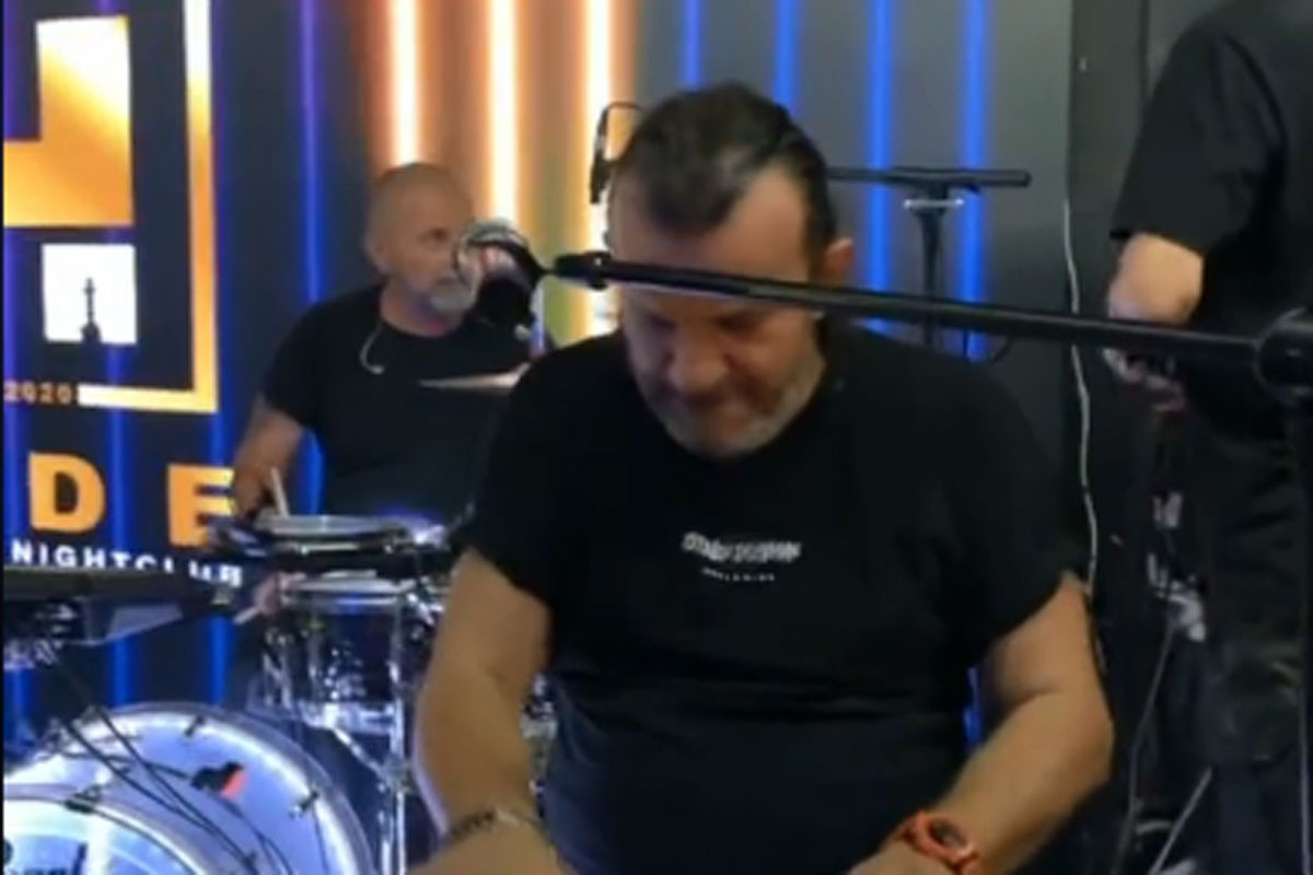 Aca Lukas svirao Mocarta