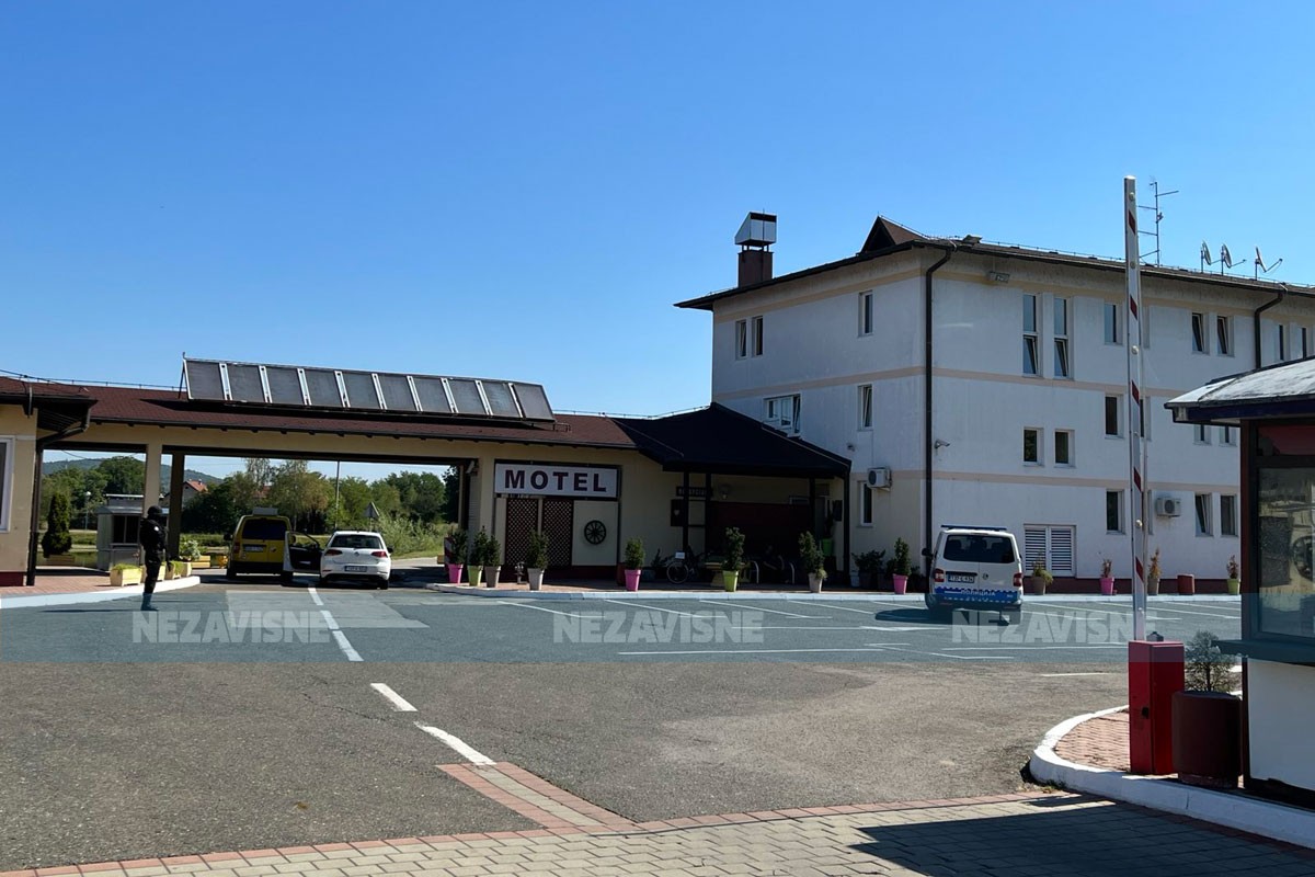 Policija upala u motel "Jezero" u Trnu