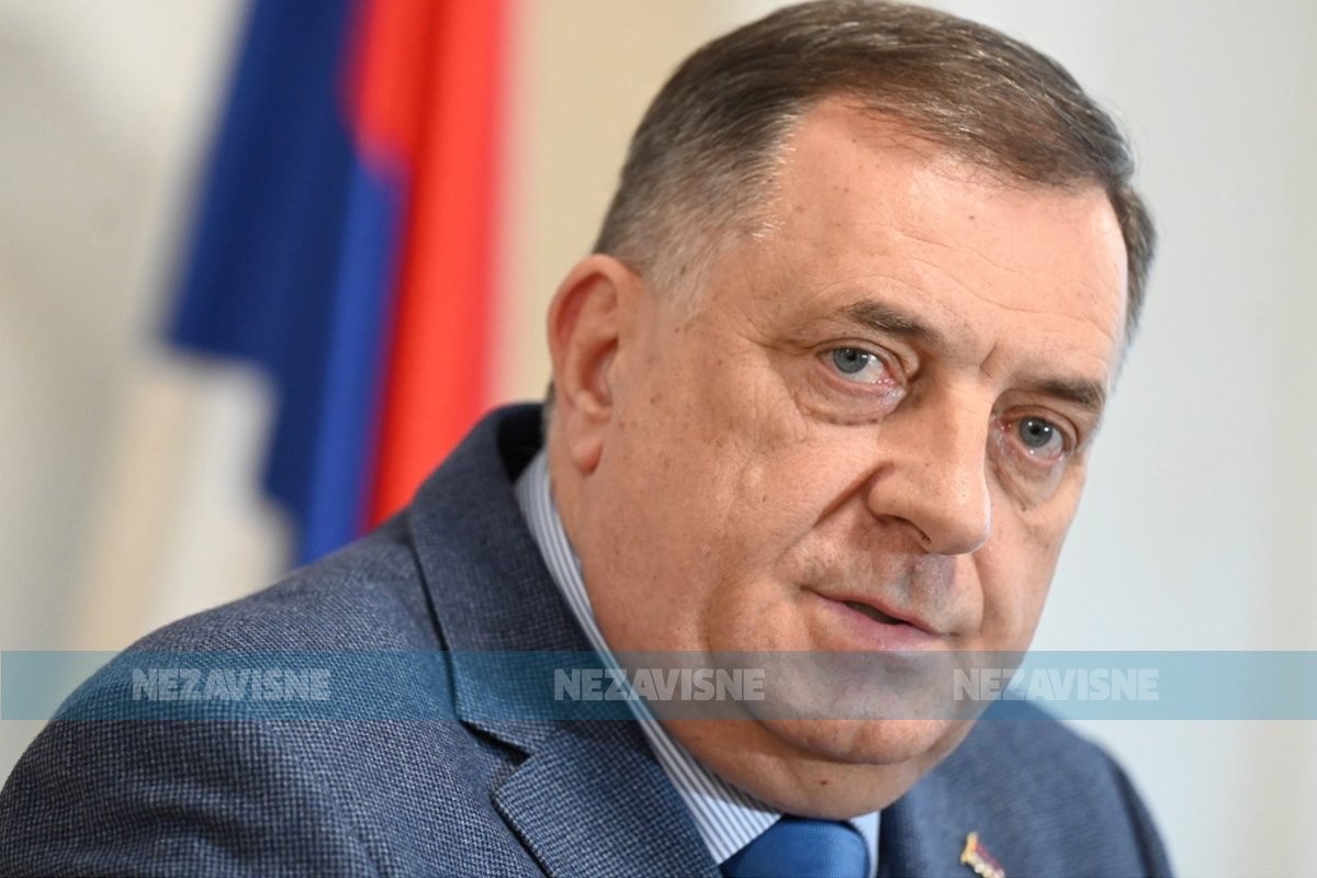 Dodik osudio sramotni vandalski napad na Staru crkvu u Mostaru