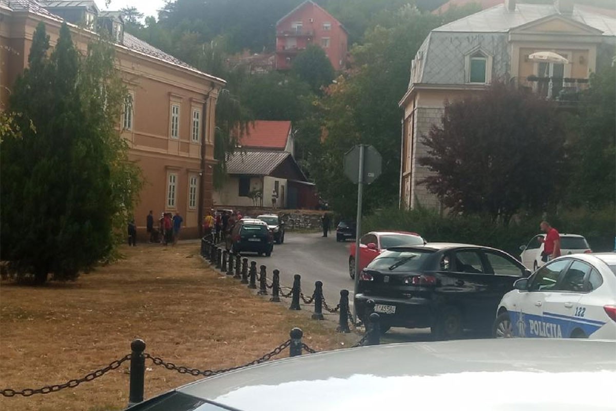 Detalji pucnjave na Cetinju: Više ubijenih, među njima i djeca