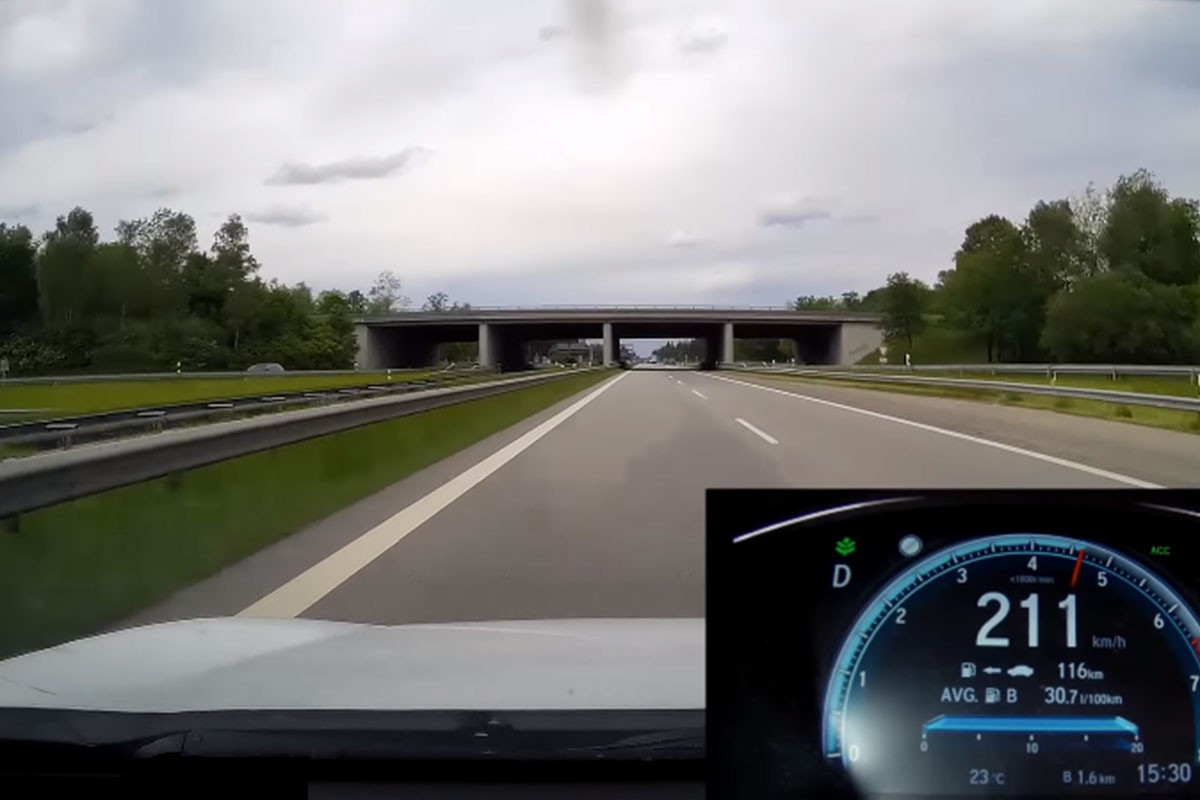 Nevjerovatnom reakcijom spriječio sudar pri brzini od 210 km/h