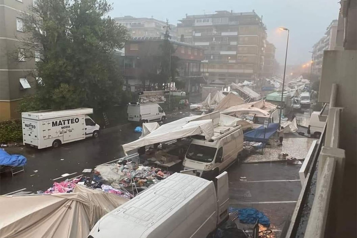 Jaka oluja u Italiji: Nasmrt zgnječeni muškarac i žena