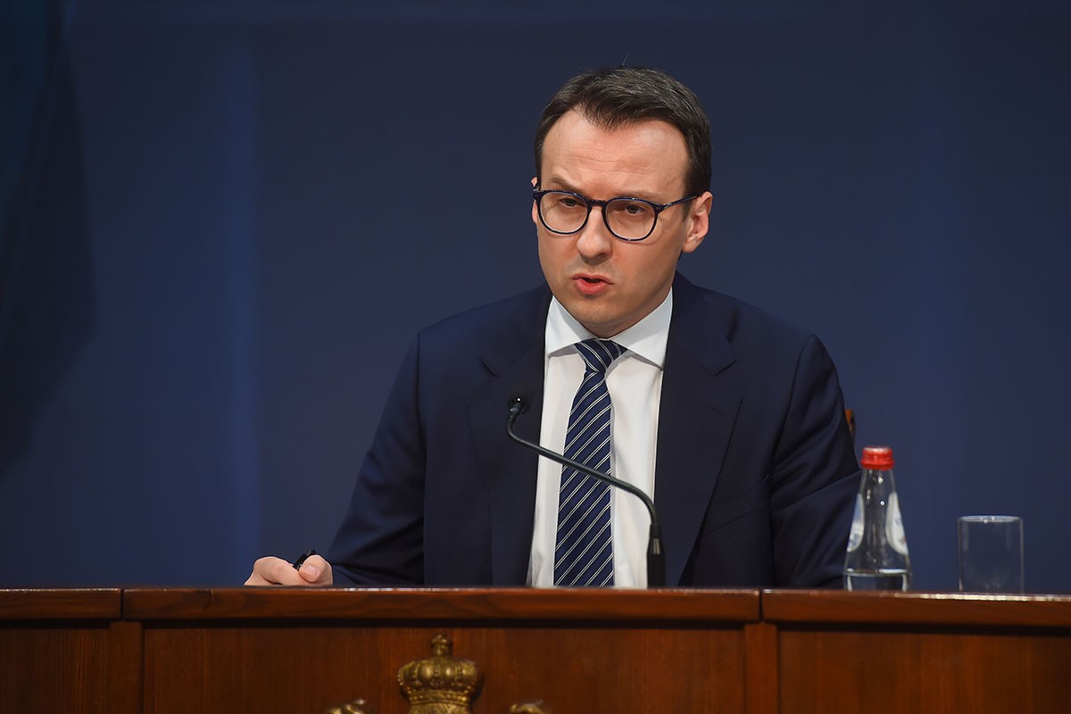 Petković objasnio zašto je Vučić odložio obraćanje nakon sastanaka u Briselu