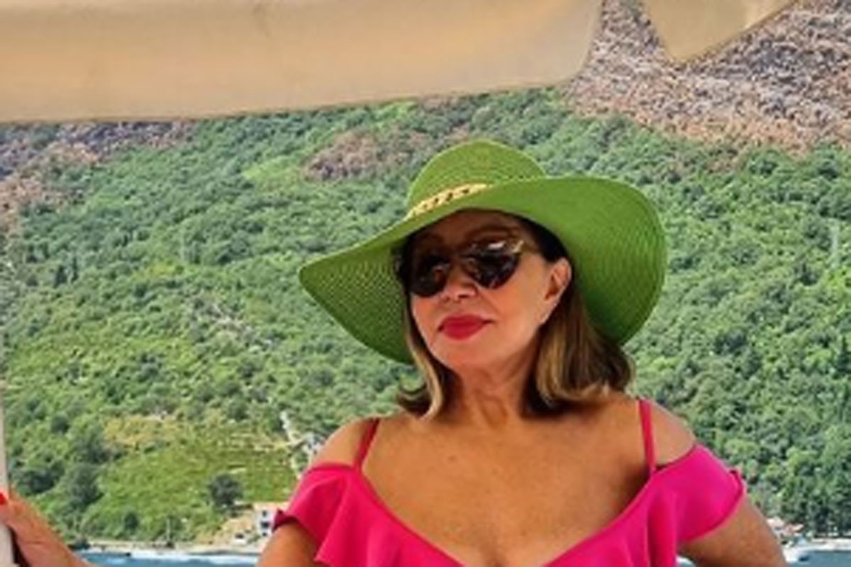 Neda Ukraden ponovo oduševila u bikiniju: "Pustite predrasude"