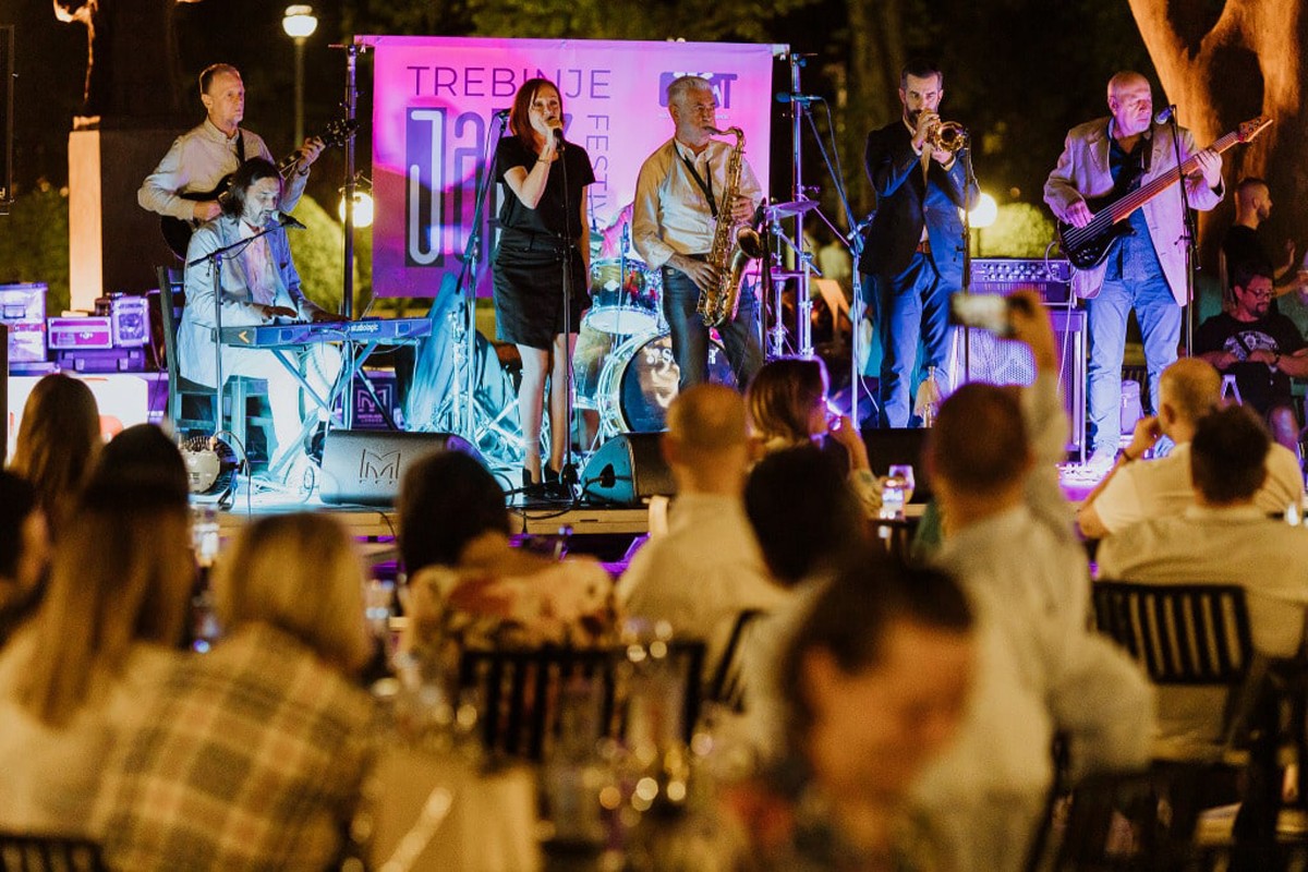 Jovan Maljoković i "Balkan Salsa bend" otvorili prvi Trebinje džez festival