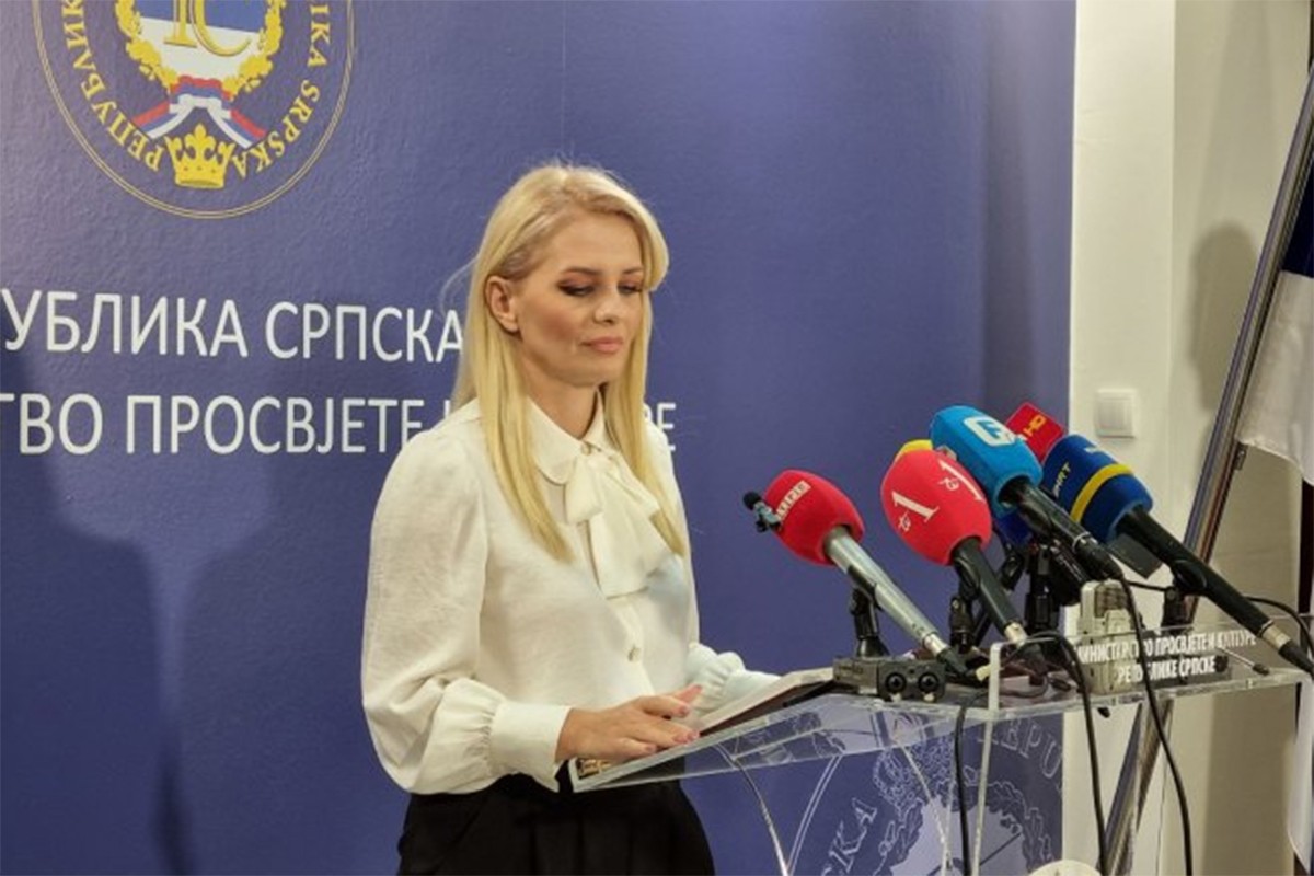 Škola od četvrtka, đacima lakše torbe