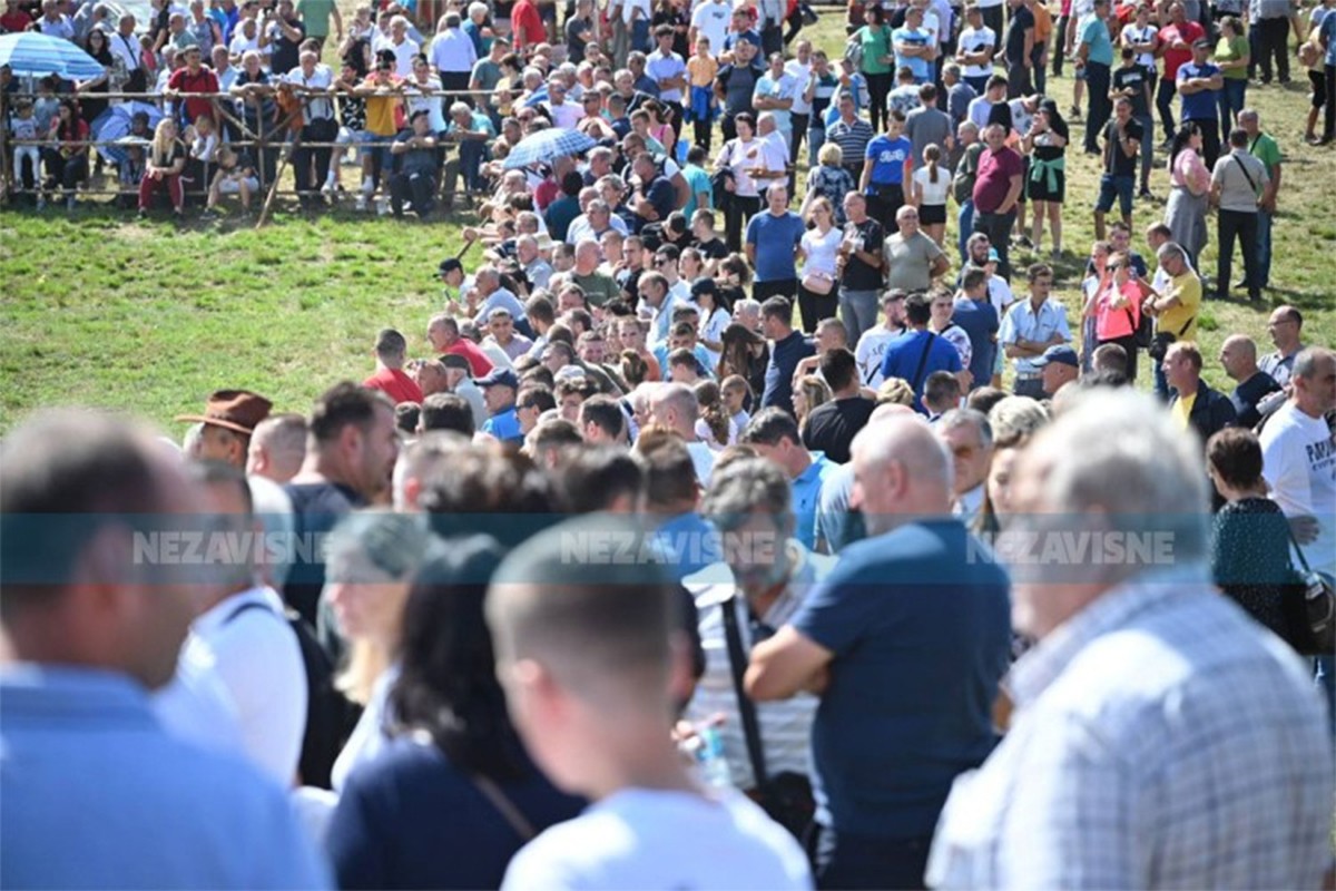 Policija objavila koliko ljudi je bilo na "Kočićevom zboru"