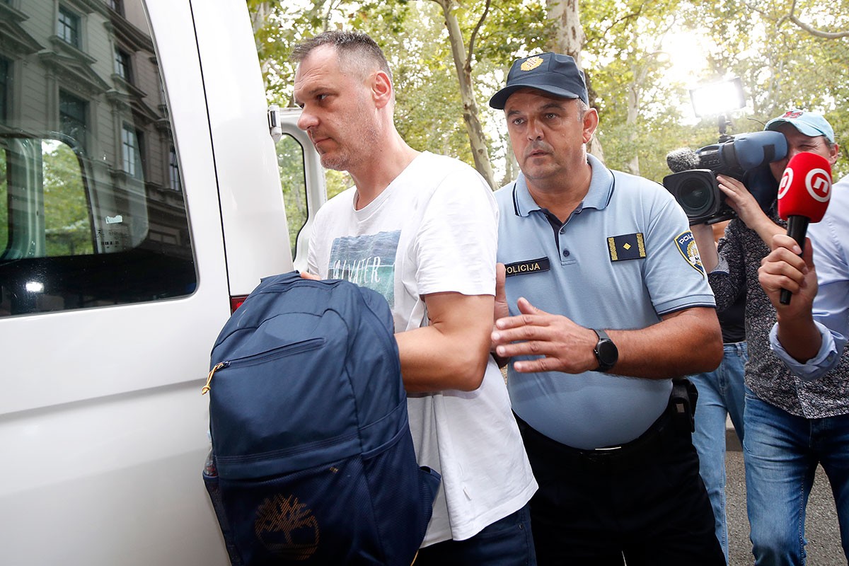 INA suspendovala uhapšenog direktora