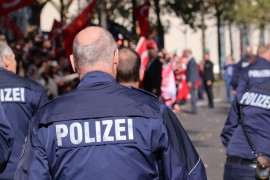 Sjekirom ubio ženu pa ga upucala policija