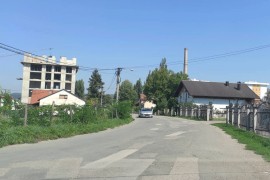 Ekipe izašle da krpe udarne rupe oko "Incelovog" bazena