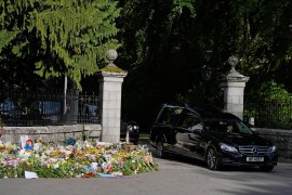 Kovčeg sa tijelom kraljice iz Balmorala krenuo ka Edinburgu