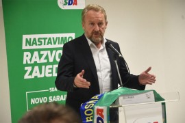 Izetbegović na skupu SDA: Nešto je u narodu proradilo