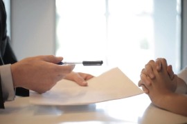 Milijarder poklonio kompaniju zbog klime