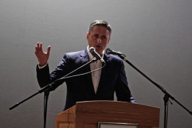 Bećirović u Sanskom Mostu: Moramo jačati ekonomiju i vratiti ...