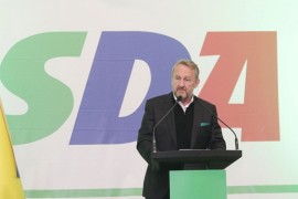 Izetbegović: Povećaćemo plate i penzije za 50 odsto