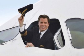 Sajentolozi tvrde da je Travolta homoseksualac