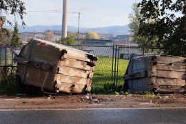 Nesavjesni pojedinci prevrnuli sve kontejnere od Rebrovca do Vrbanje