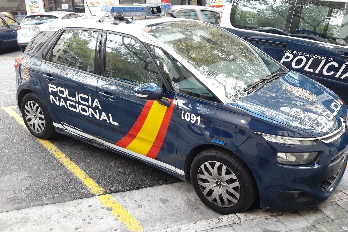 Žena preminula nakon pada sa šestog sprata