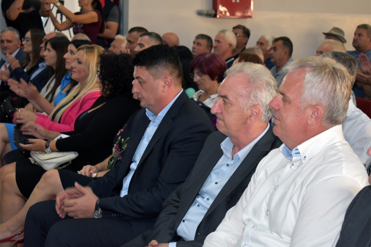 Šarović: Promovisaću pozitivan ekonomski program