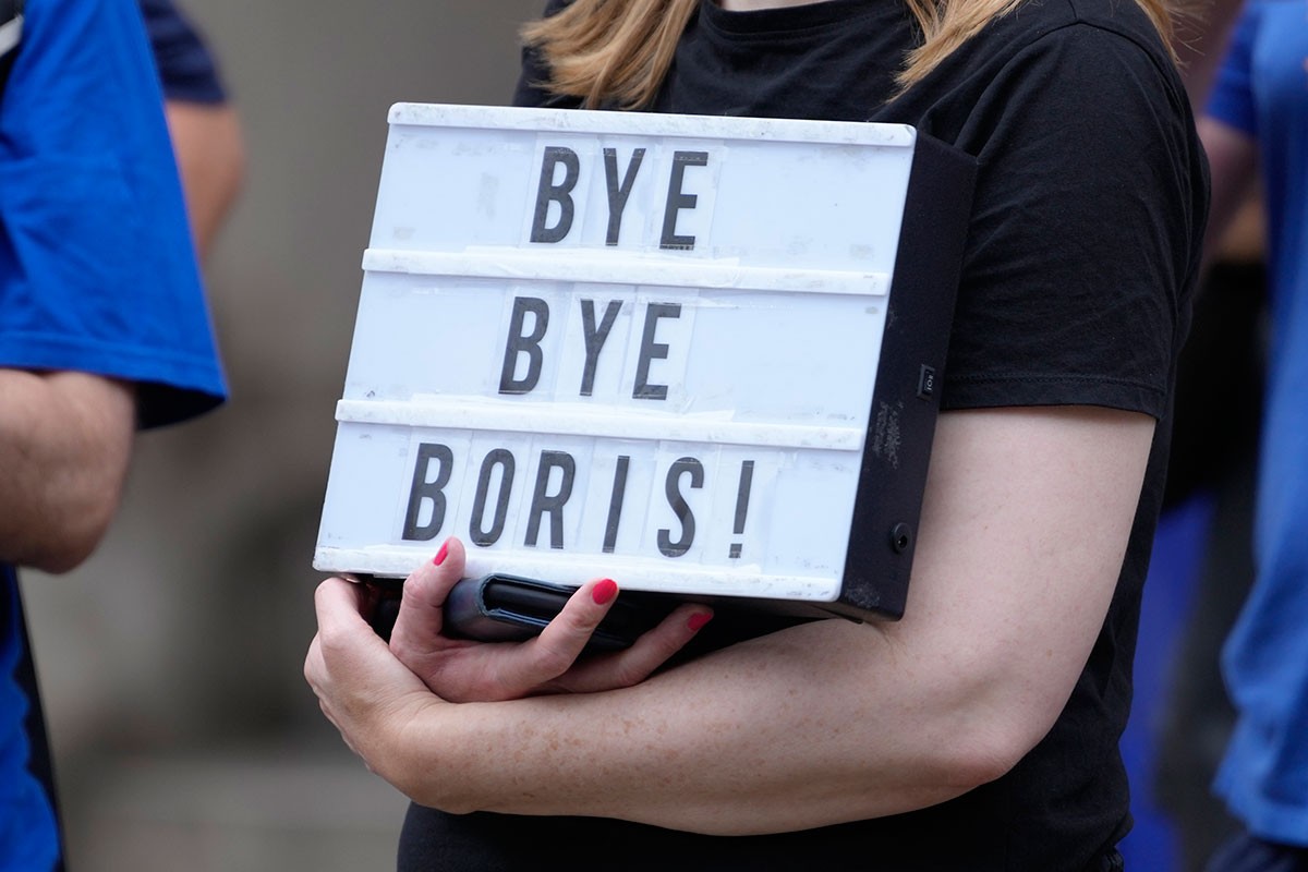 Koliku podršku ima Liz Tras u odnosu na Borisa Džonsona