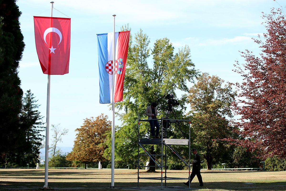 Erdoan u Zagrebu: Šahtovi zalemljeni, snajperisti na zgradama