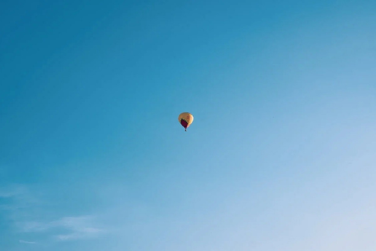 Balonom odlutao stotinama kilometara od kuće