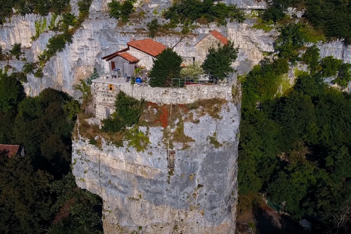 Gruzijska crkva u oblacima, "bliže Bogu"