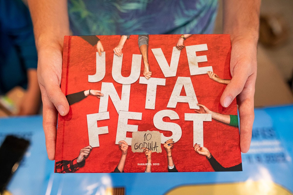U Sarajevu promovisana monografija "Juventafest 10 godina"