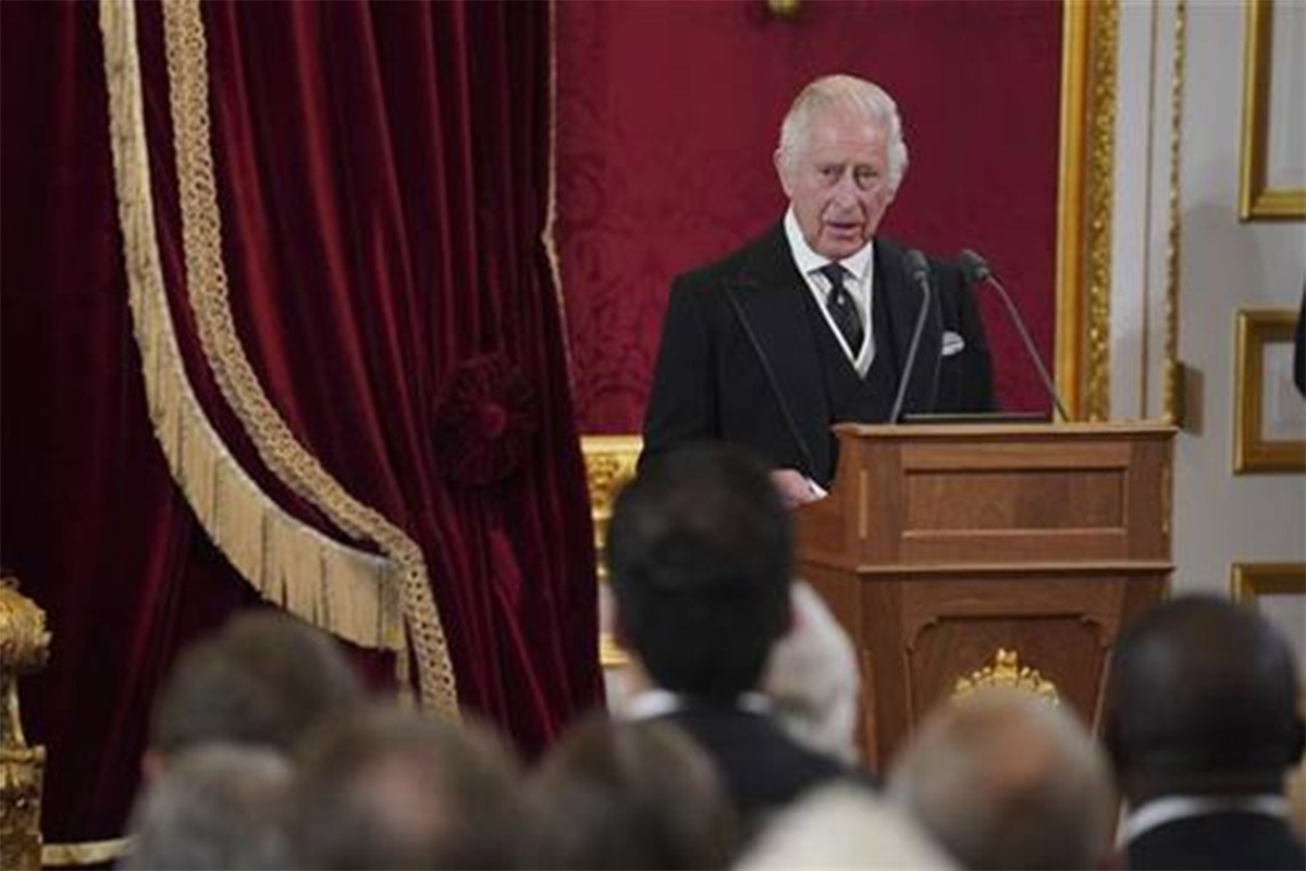 Čarls III zvanično proglašen za kralja Velike Britanije