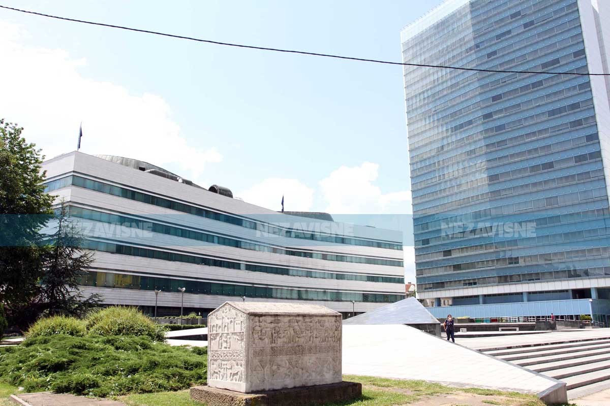 Ministarstvo transporta i komunikacija BiH potrošilo 5.202 odsto više od plana
