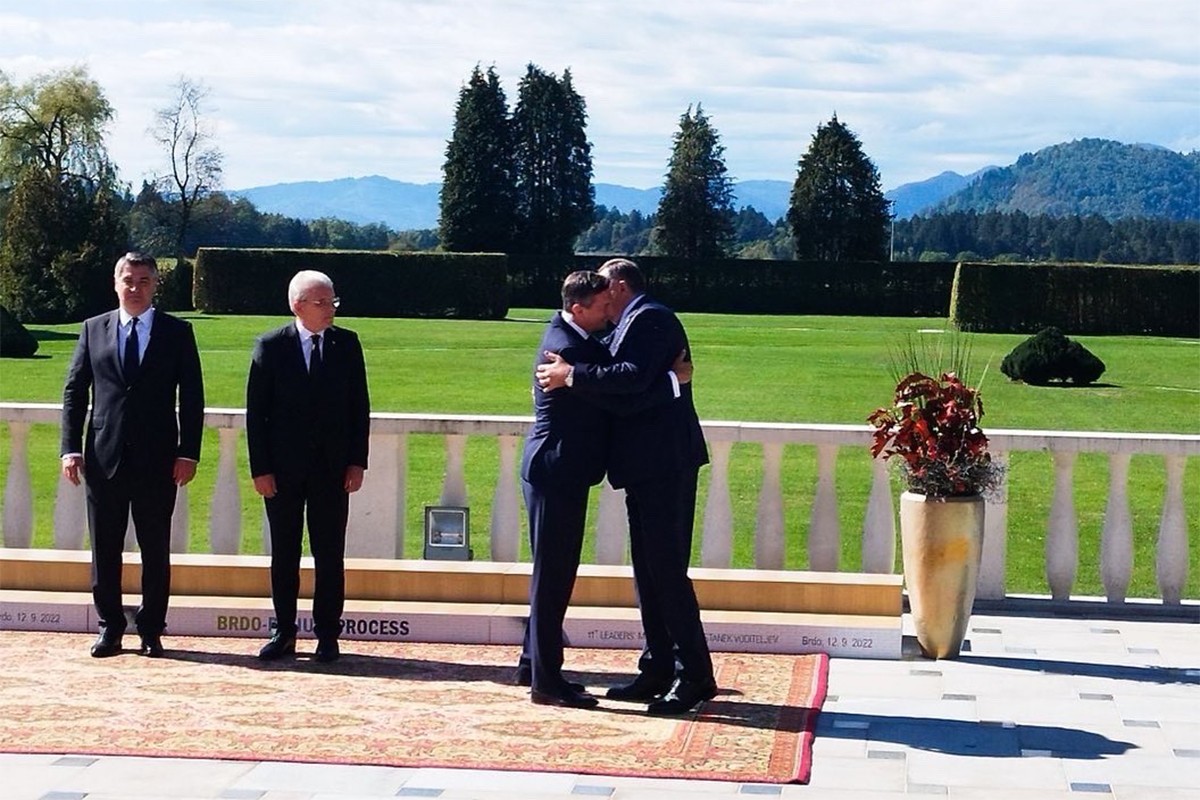 Dodik: BiH mora da se riješi kolonijalnog statusa
