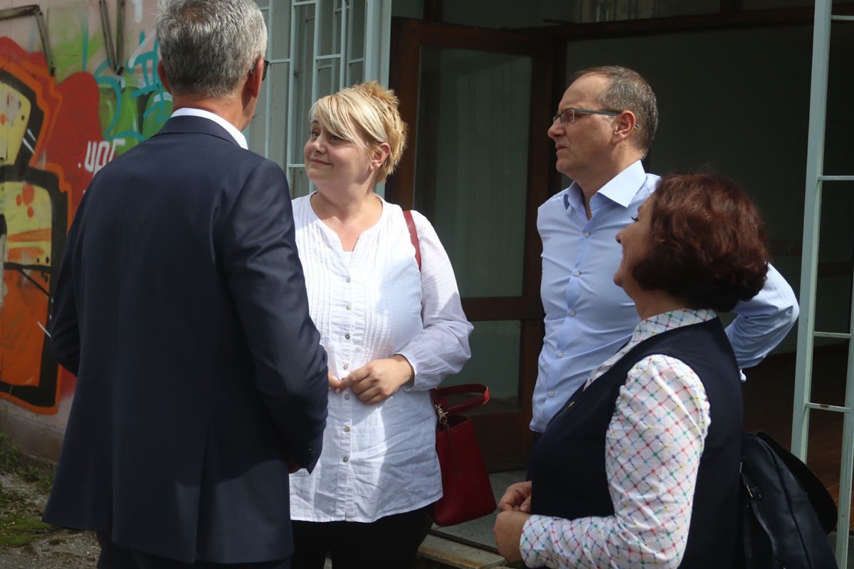 Zaposleni u zdravstvu ne odustaju od štrajka