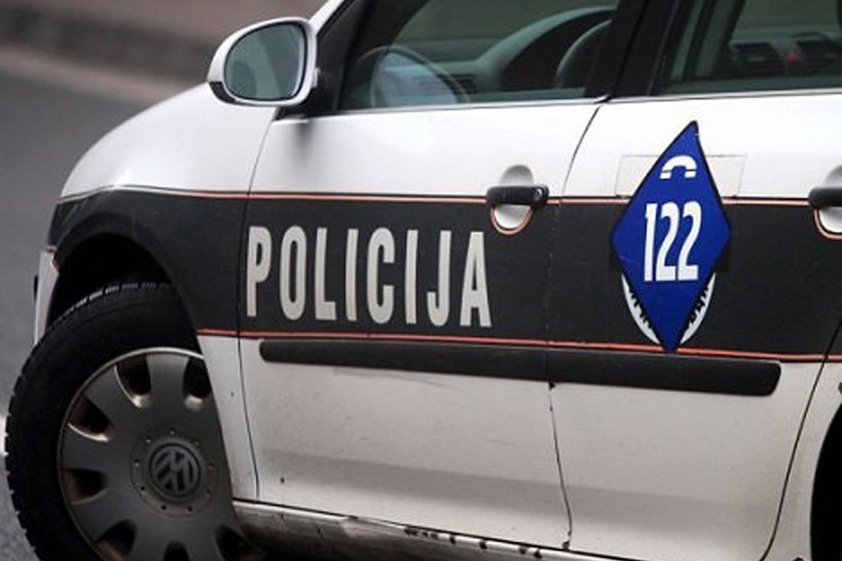 Djevojčicu udario automobil na magistralnom putu