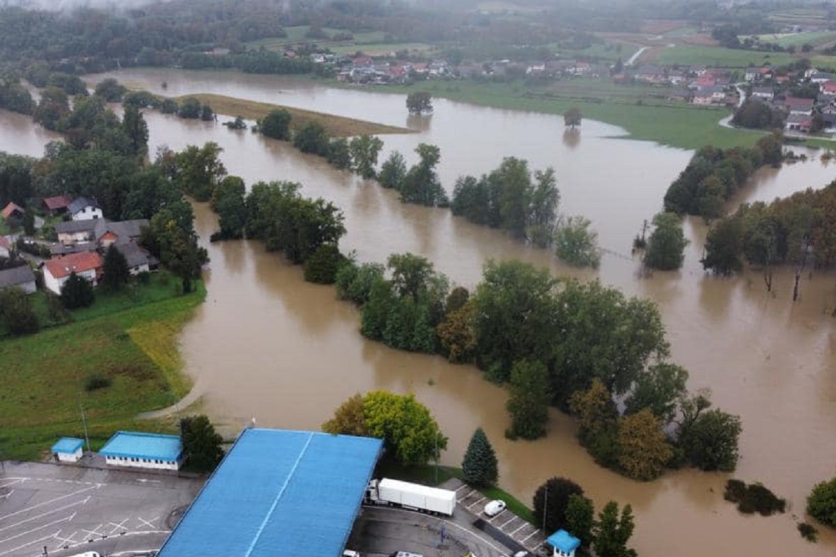 Hrvatski vatrogasci: Čeka nas duga i teška noć