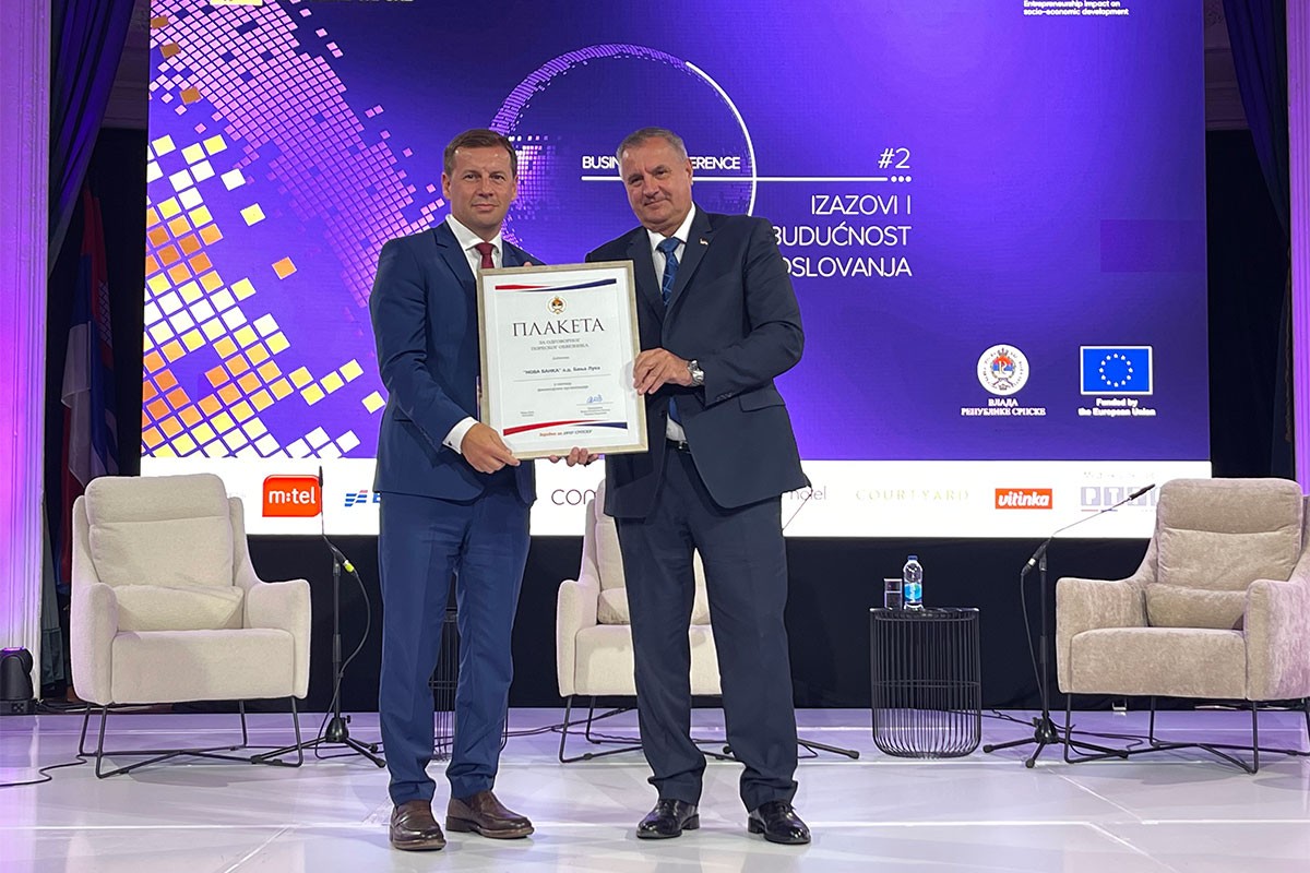 Novoj banci uručena Plaketa za odgovornog poreskog obveznika