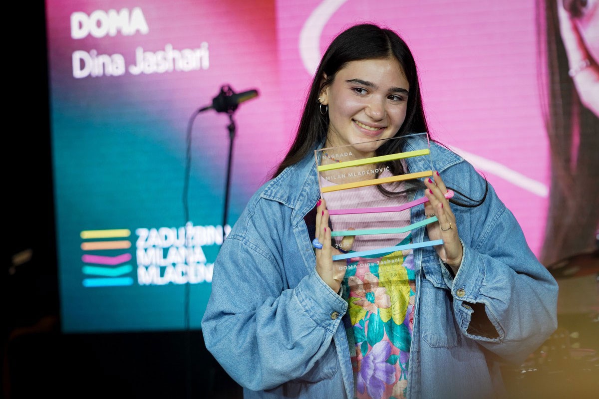 Dina Jašari dobitnica nagrade "Milan Mladenović"